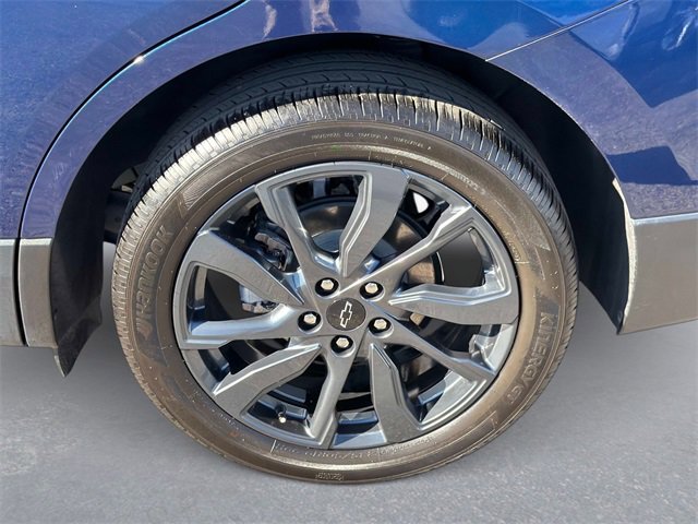 Used 2022 Chevrolet Equinox RS w/ RS Leather Package image 10