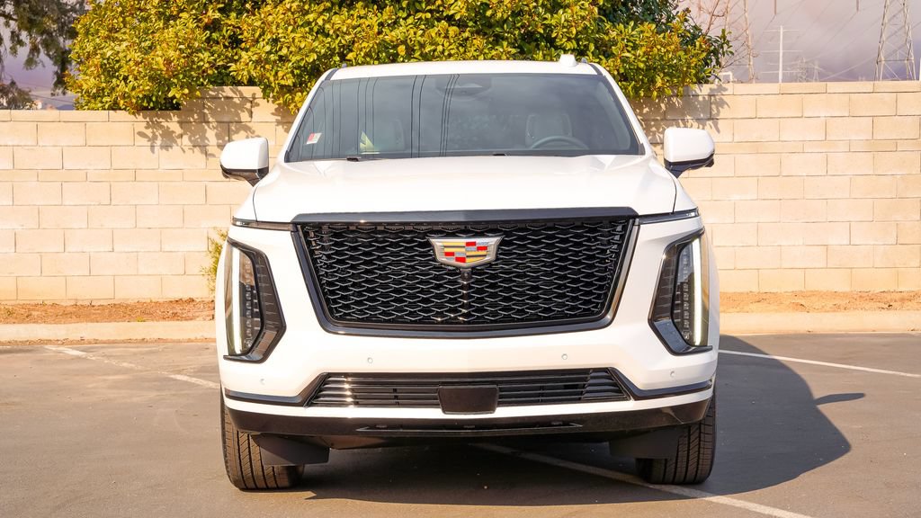 New 2026 Cadillac Escalade Sport AWD/4WD image 4