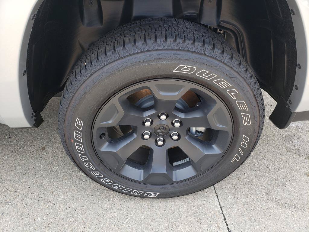 New 2026 RAM 1500 Big Horn AWD/4WD image 15