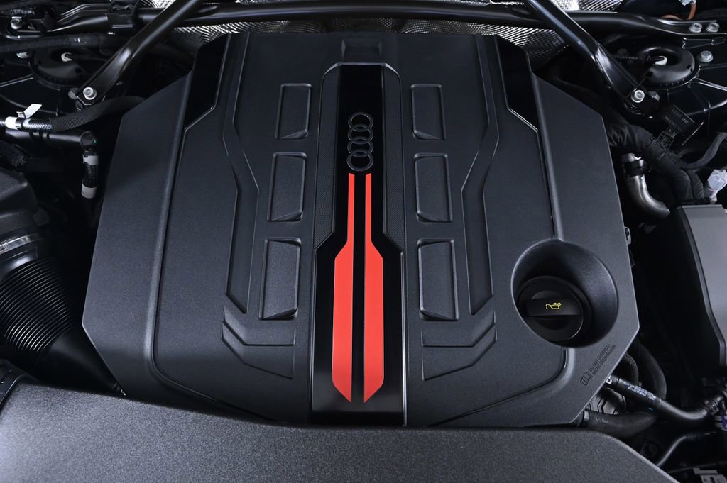 New 2025 Audi SQ5 Premium Plus image 27