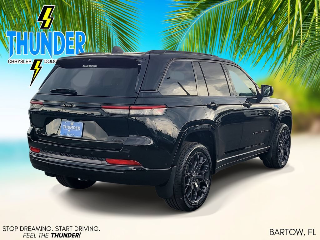 New 2026 Jeep Grand Cherokee Summit AWD/4WD image 4