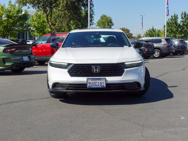 Used 2025 Honda Accord Sport image 2