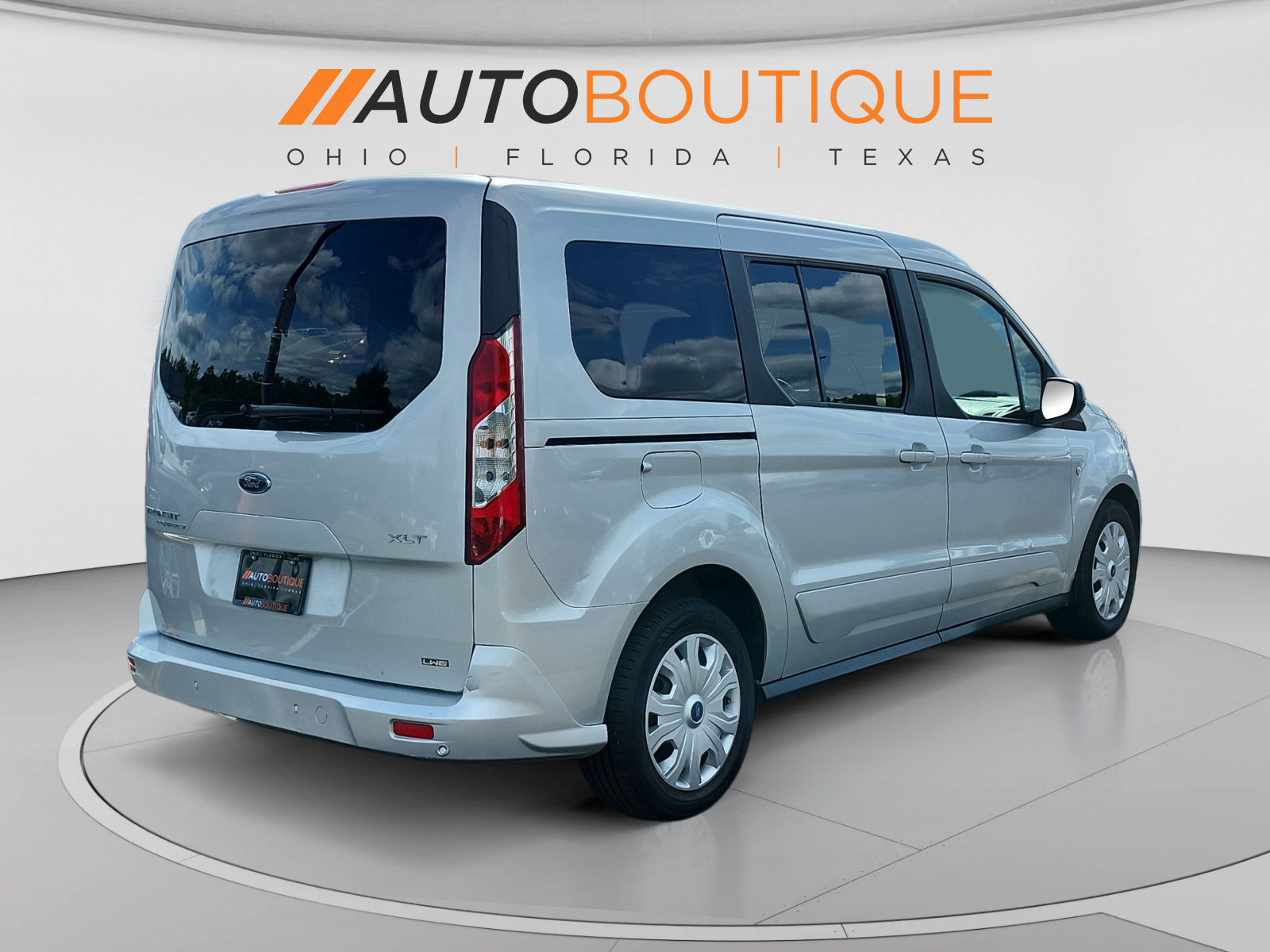 Used 2022 Ford Transit Connect XLT FWD image 5