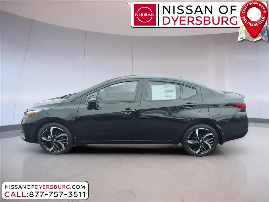 New 2025 Nissan Versa SR w/ Trunk Package FWD image 6