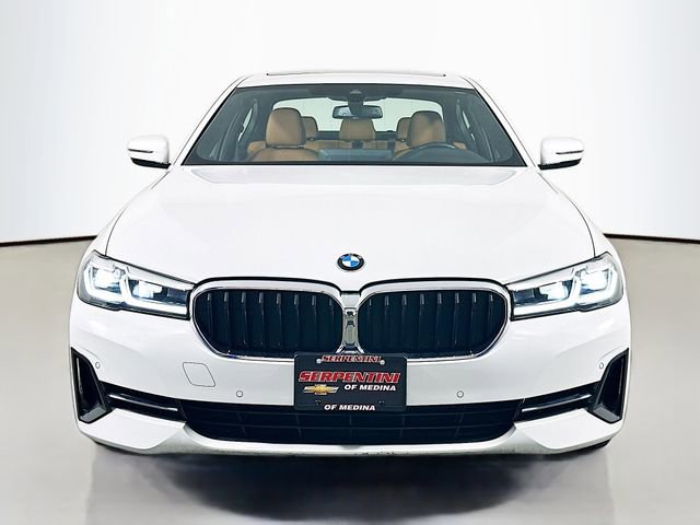 Used 2021 BMW 530e xDrive w/ Convenience Package image 4