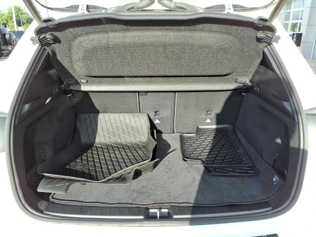 Used 2023 Mercedes-Benz GLA 35 AMG 4MATIC image 23
