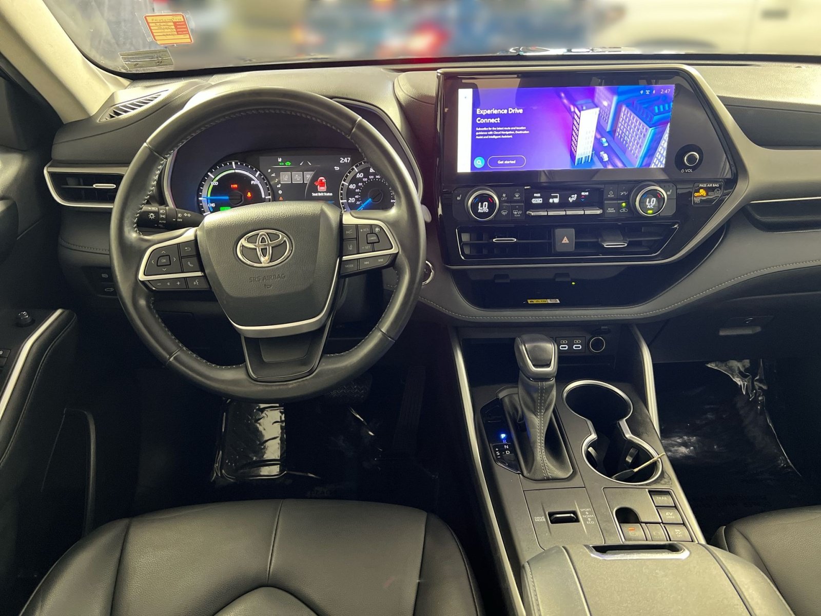 Used 2023 Toyota Highlander XLE AWD/4WD image 23