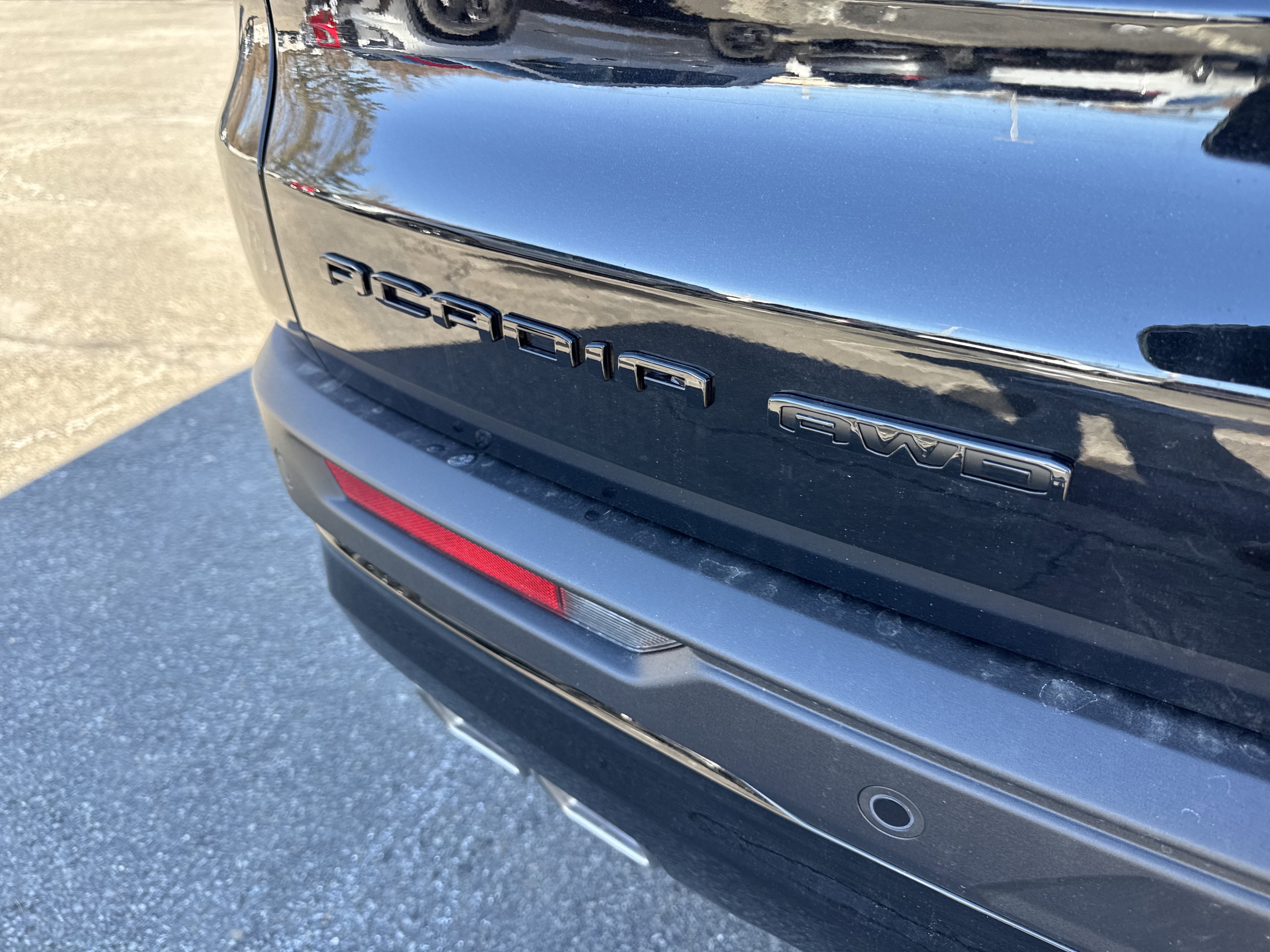 New 2026 GMC Acadia Elevation w/ Black Edition AWD/4WD image 7