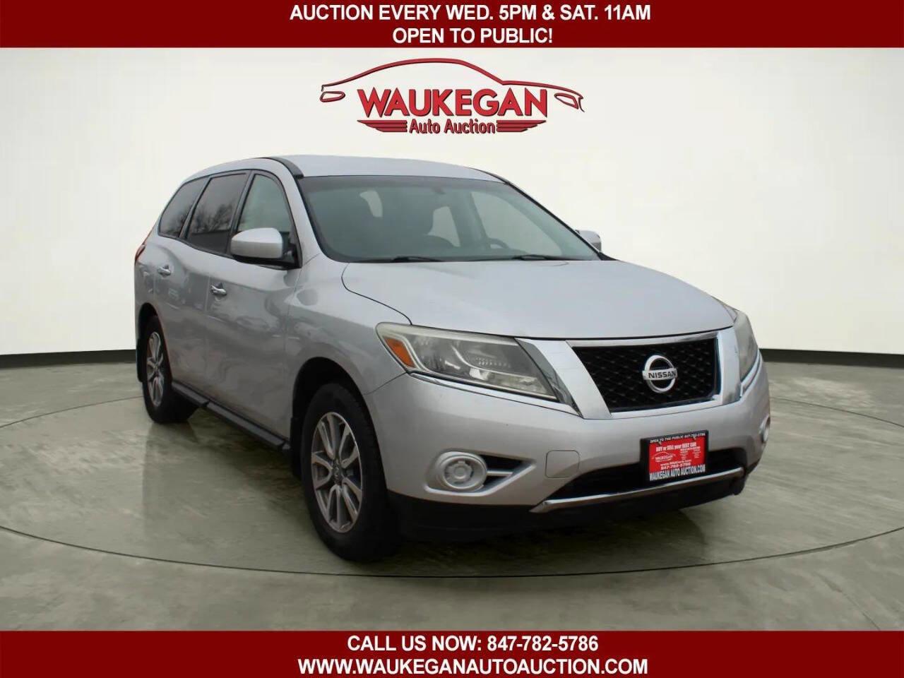 Used 2013 Nissan Pathfinder S image 3