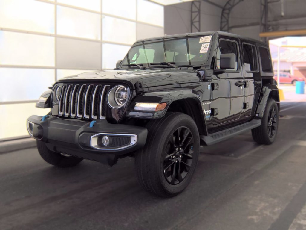 Used 2022 Jeep Wrangler Unlimited Sahara w/ Cold Weather Group