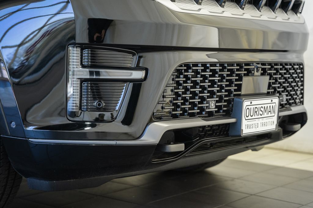 New 2026 Jeep Grand Wagoneer L 4WD image 13