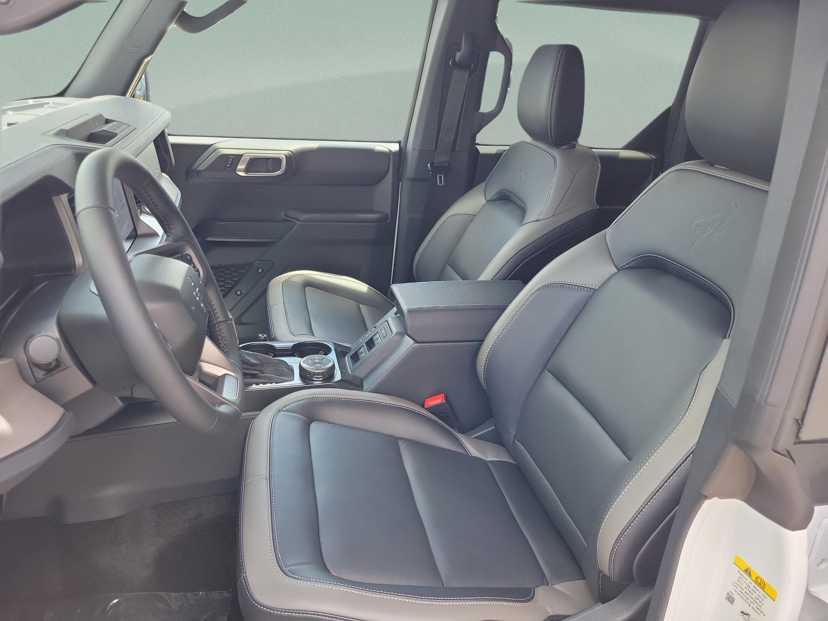 New 2026 Ford Bronco Outer Banks AWD/4WD image 17