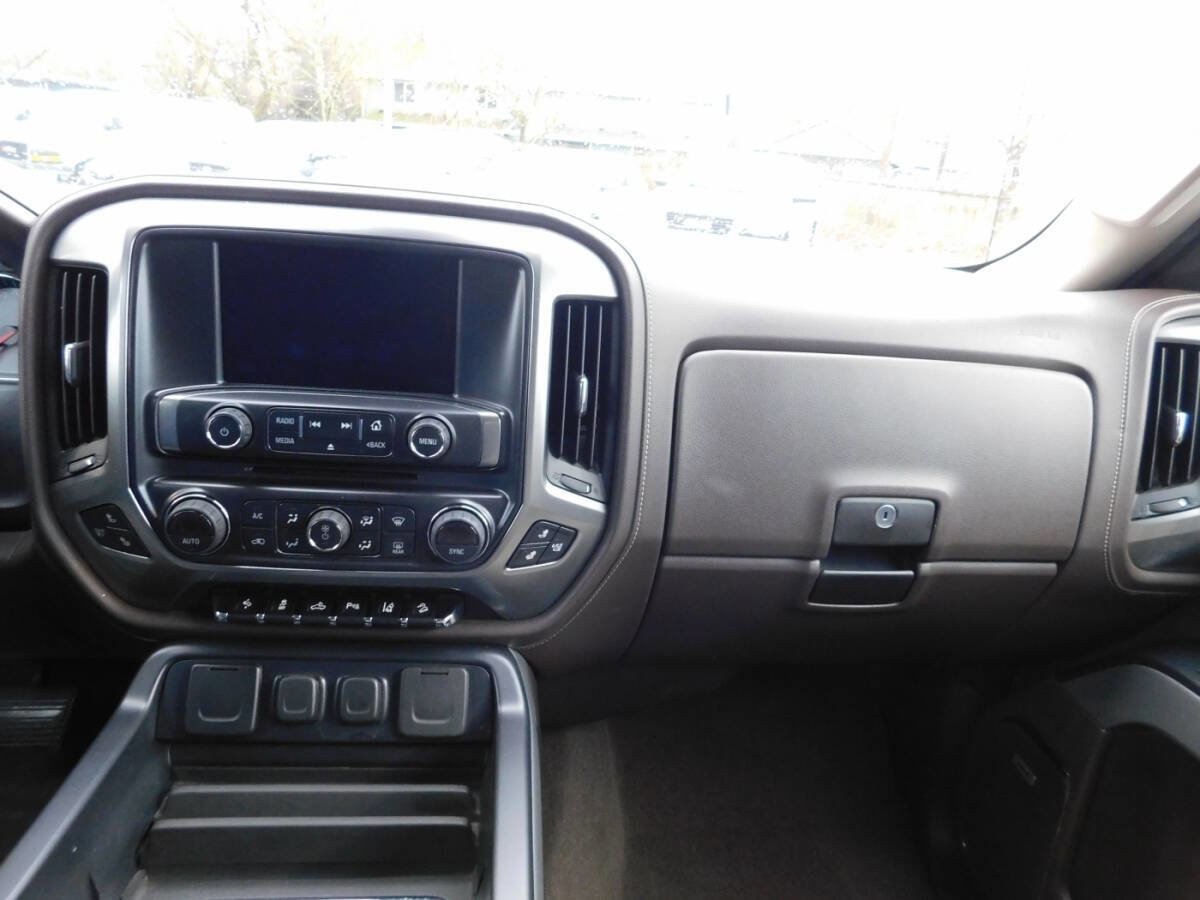 Used 2015 Chevrolet Silverado 1500 LTZ Z71 w/ LTZ Plus Package image 7