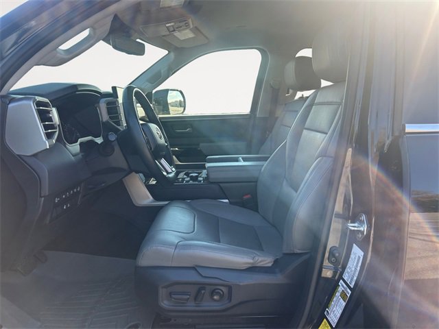 Used 2023 Toyota Tundra Limited image 9