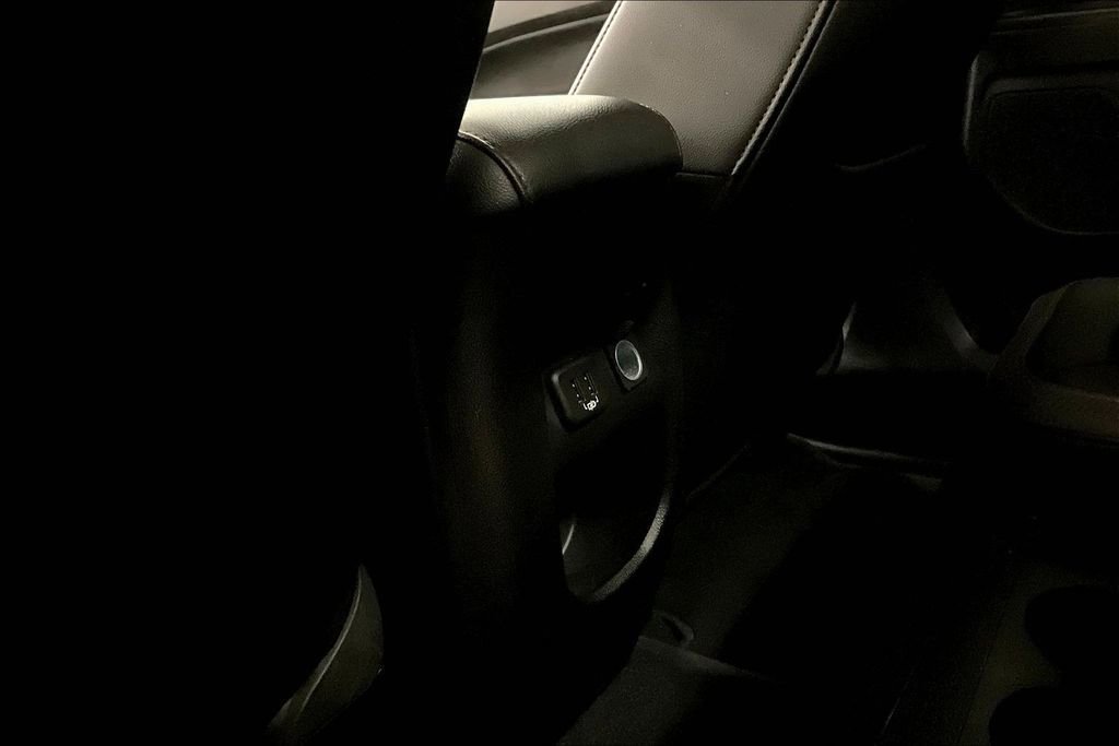 Used 2019 GMC Canyon All Terrain w/ Trailering Package image 11