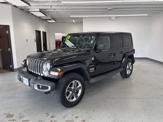 Used 2019 Jeep Wrangler Unlimited Sahara AWD/4WD image 8
