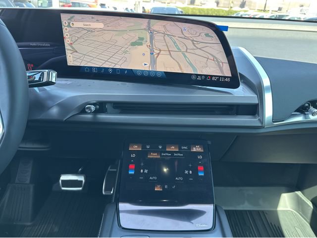 New 2026 Cadillac Vistiq Sport w/ LPO, Floor Liner Package AWD/4WD image 21