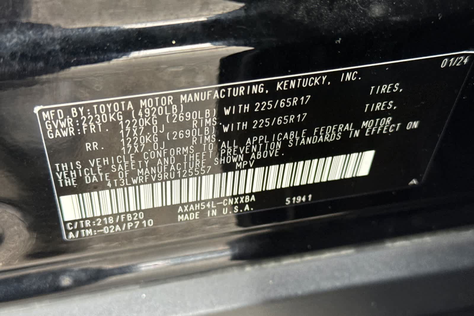 Certified 2024 Toyota RAV4 LE AWD/4WD image 31