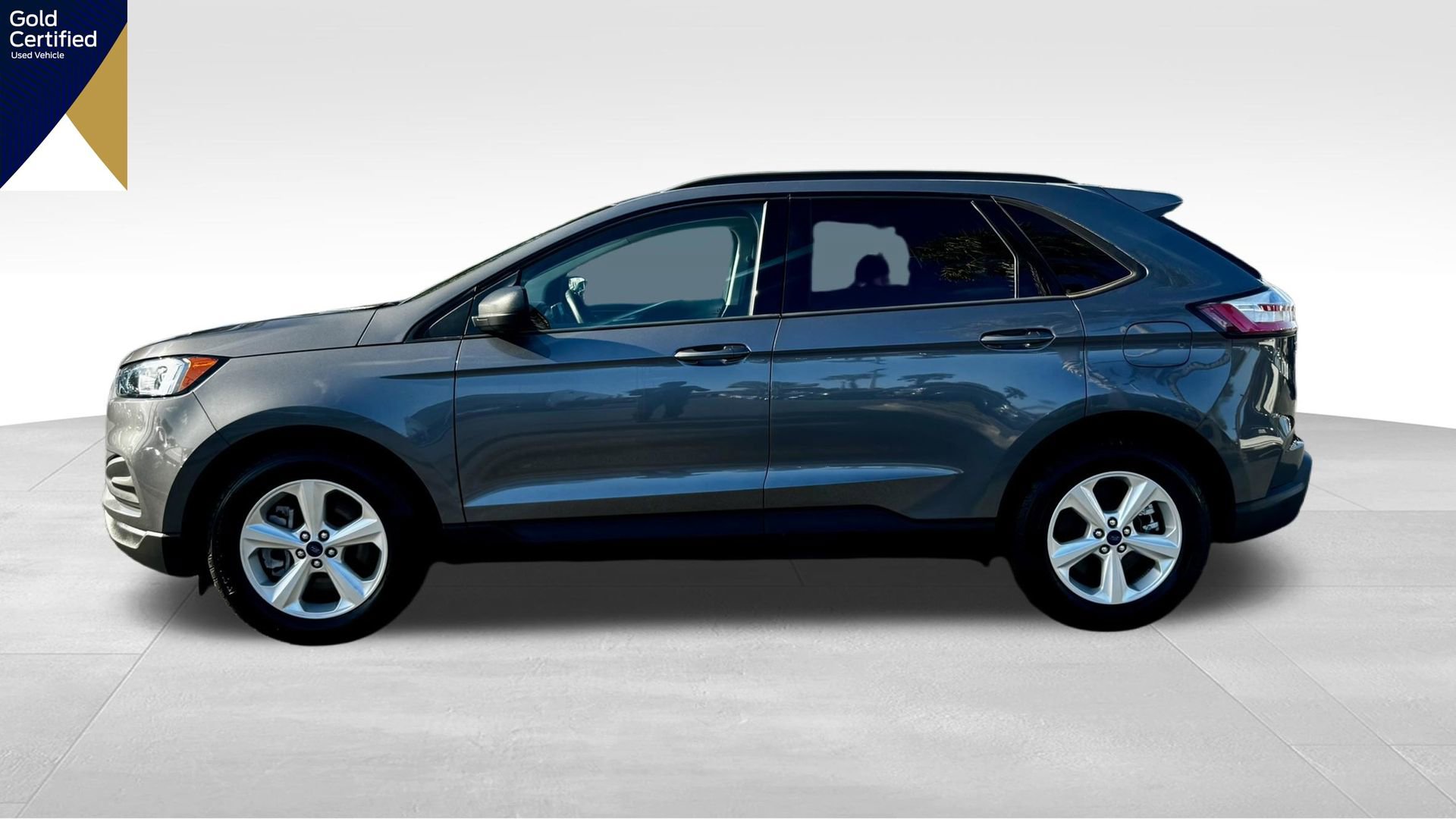 Certified 2022 Ford Edge SE image 18
