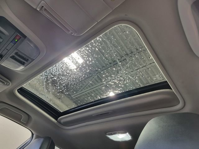 Used 2022 Subaru Crosstrek 2.5i Limited w/ Moonroof Package 2 image 32