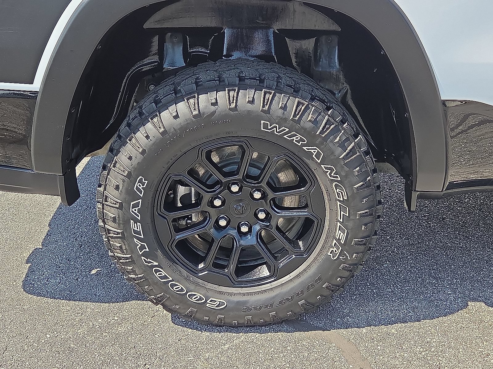 Used 2025 RAM 1500 Rebel w/ Rebel Level 1 Equipment Group AWD/4WD image 17
