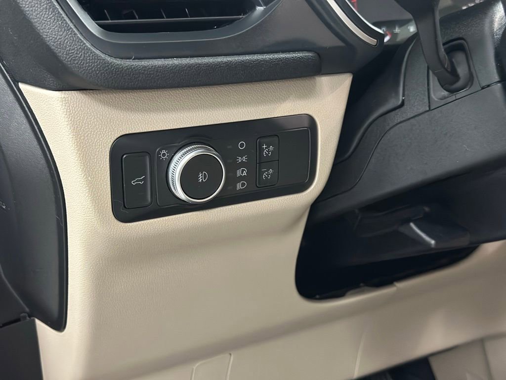 Certified 2022 Ford Escape SEL FWD image 16
