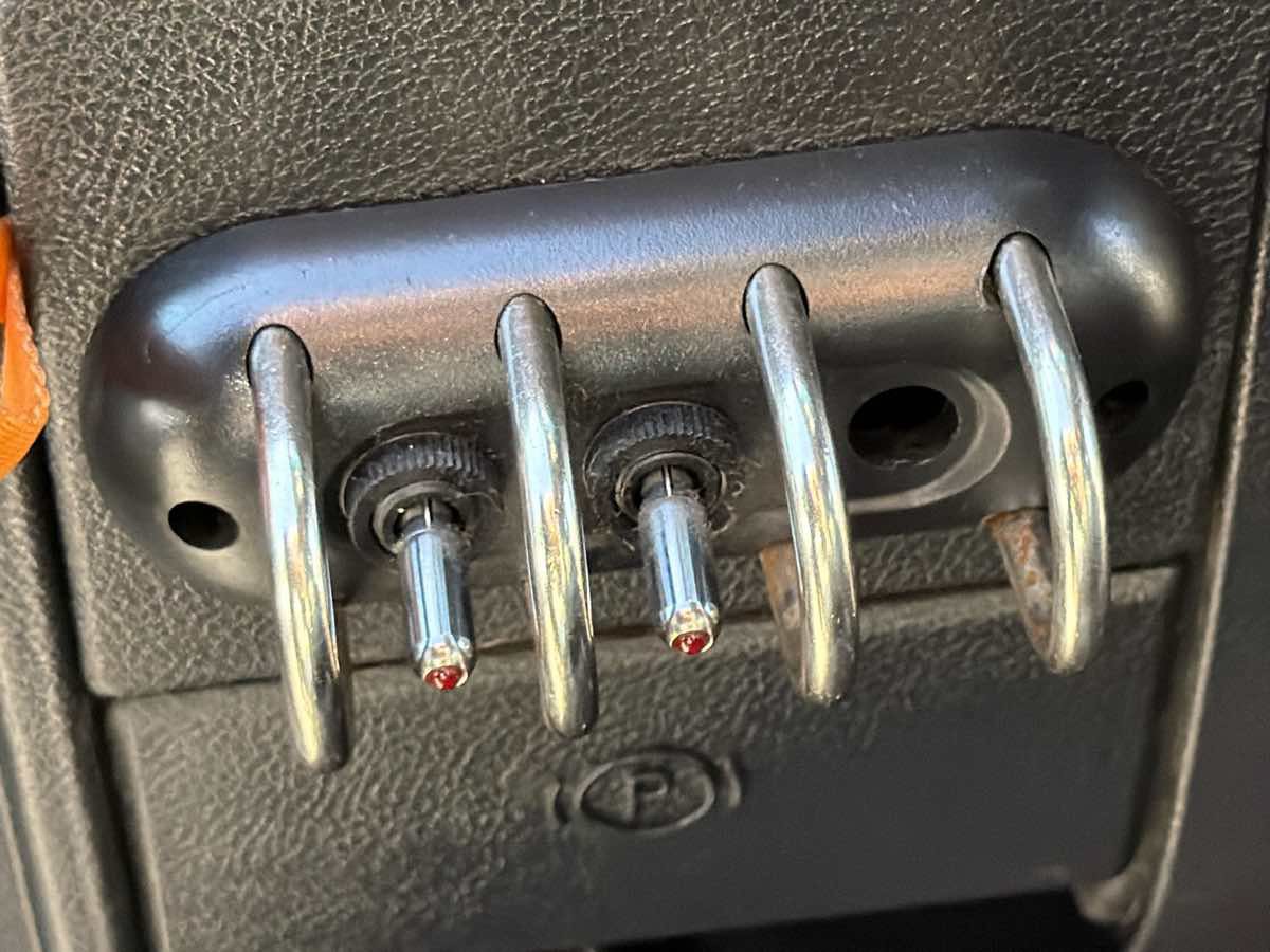 Used 2018 RAM 1500 ST w/ SXT Appearance Group AWD/4WD image 23