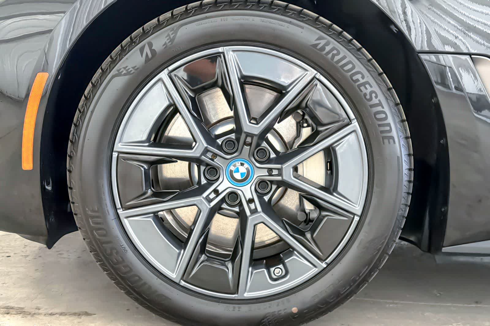 Used 2024 BMW i4 eDrive35 w/ Convenience Package RWD image 26