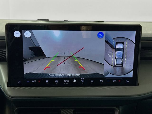 New 2026 Ford Maverick Lariat w/ Black Appearance Package image 14