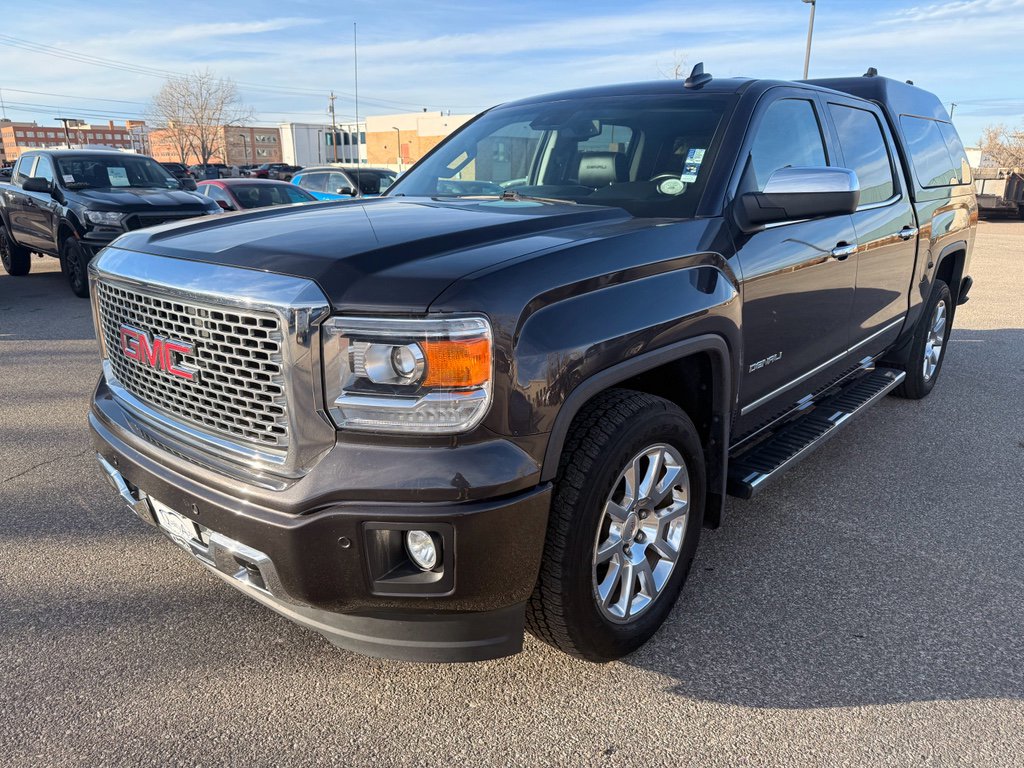Used 2015 GMC Sierra 1500 Denali image 2