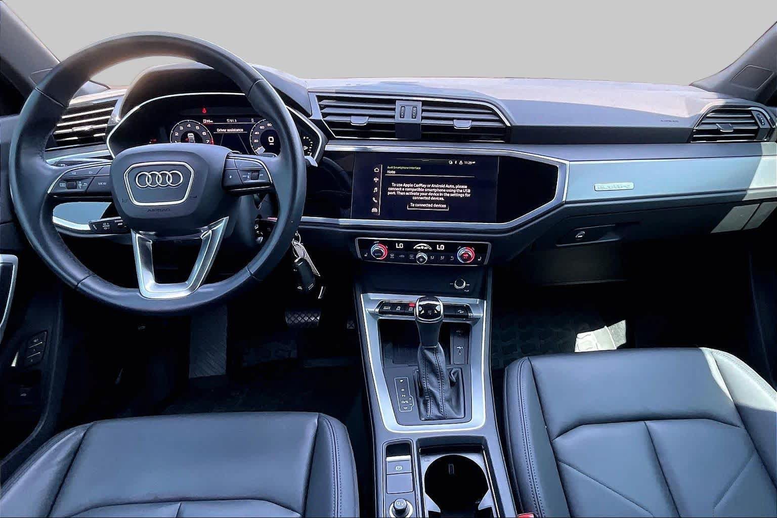 Used 2022 Audi Q3 2.0T Premium Plus AWD/4WD image 16