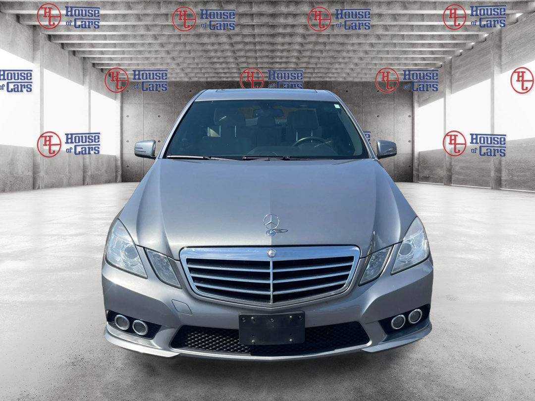Used 2010 Mercedes-Benz E 350 4MATIC Sedan image 2