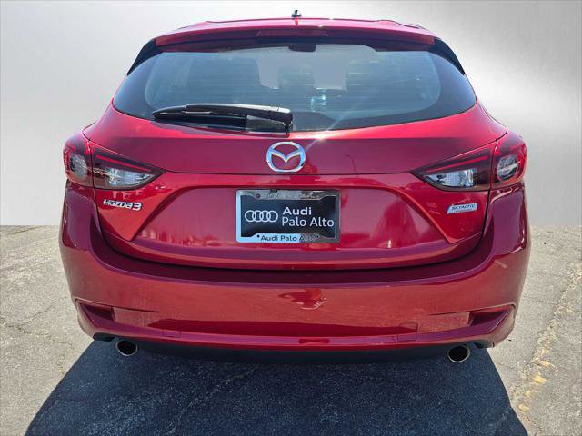 Used 2017 MAZDA MAZDA3 Touring image 4