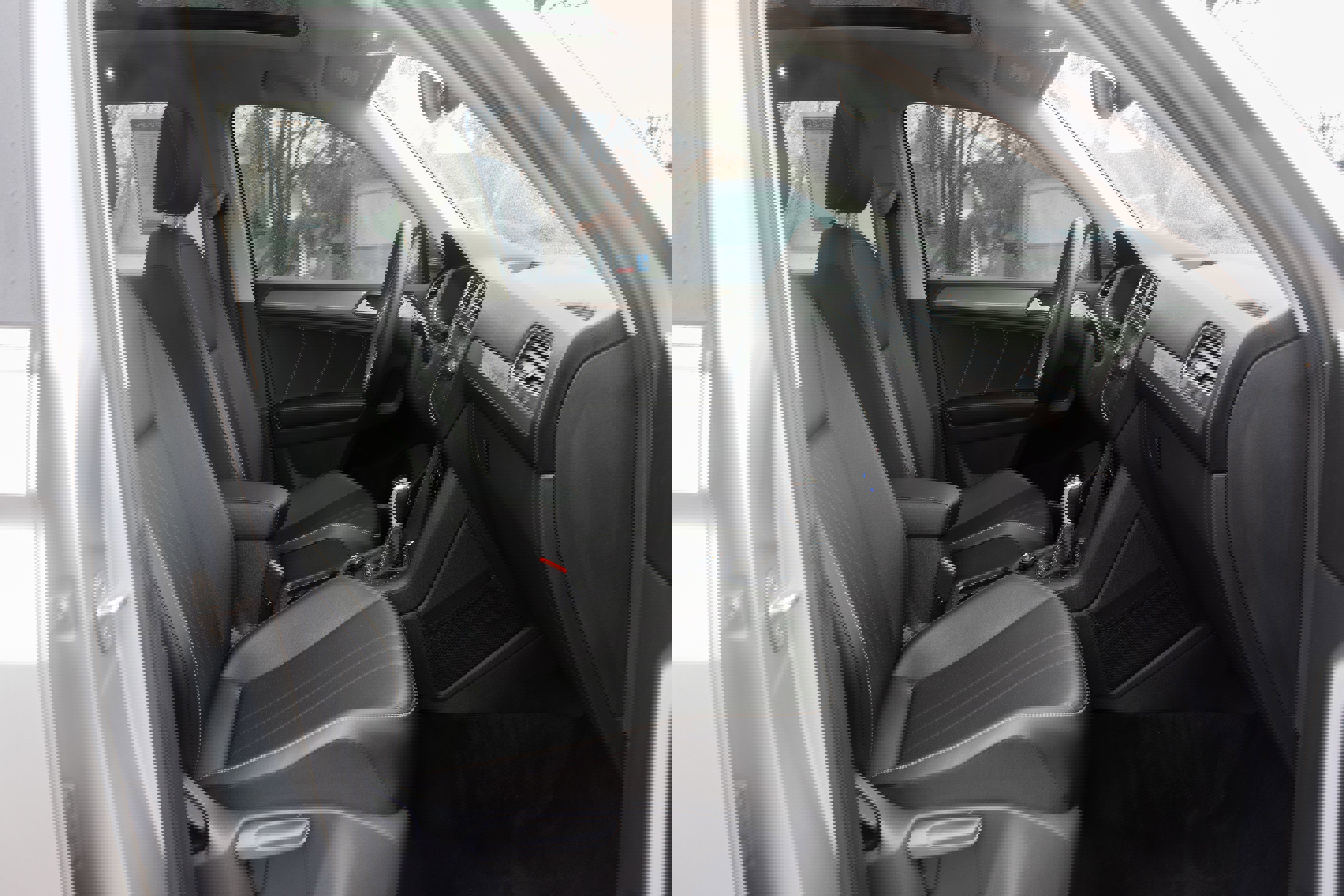 Certified 2023 Volkswagen Tiguan SE w/ Panoramic Sunroof Package image 11