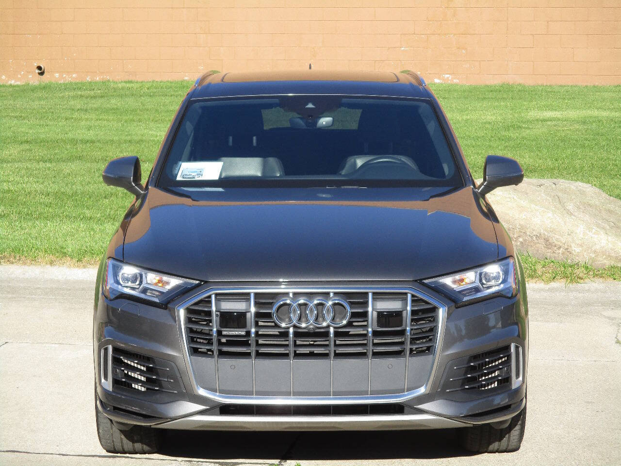 Used 2021 Audi Q7 3.0T Premium Plus w/ Executive Package AWD/4WD image 11