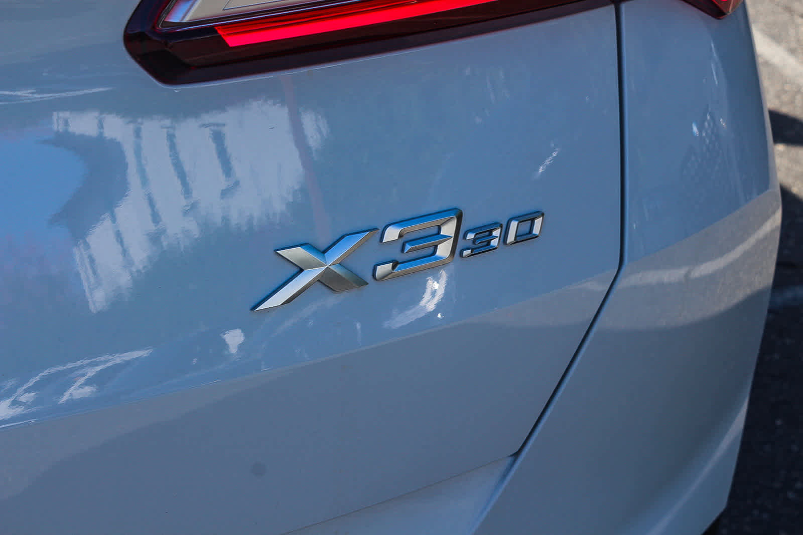 Used 2025 BMW X3 xDrive30i w/ Convenience Package image 25