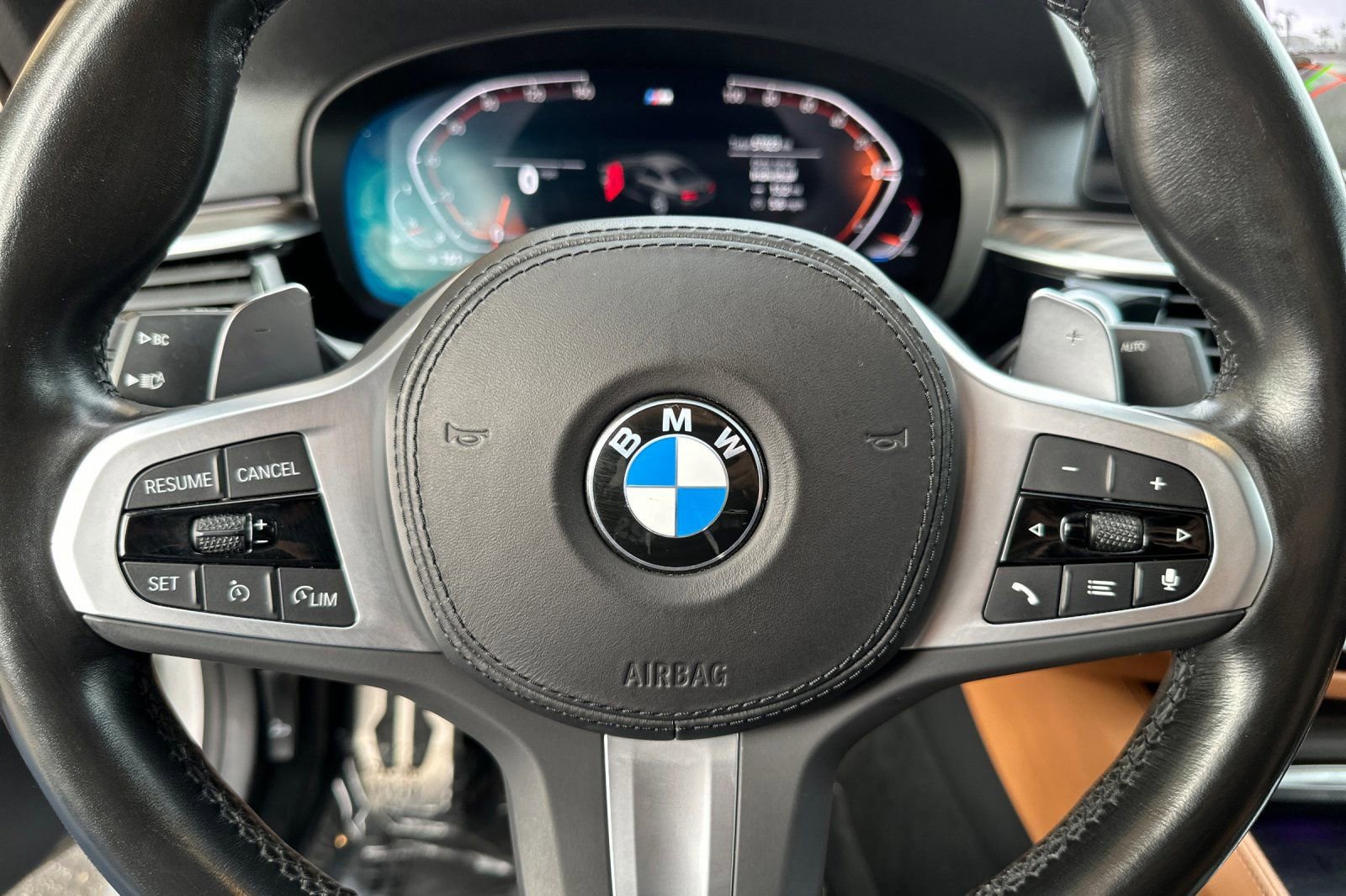 Used 2023 BMW 540i w/ M Sport Package image 24