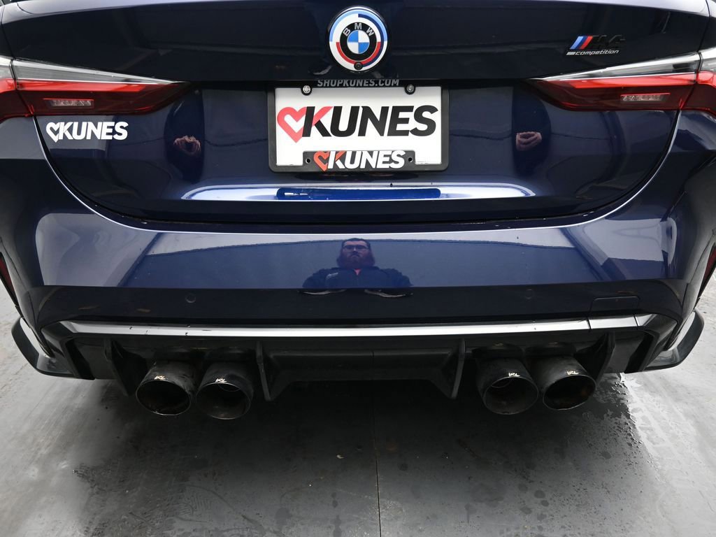 Used 2022 BMW M4 xDrive Competition image 37