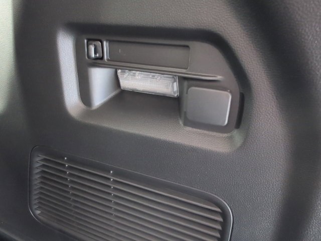 New 2026 Ford Explorer Active image 31