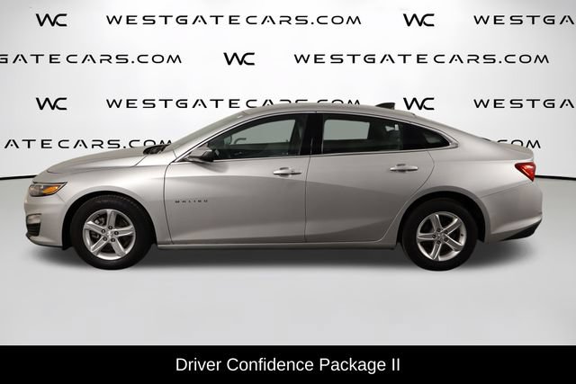 Used 2022 Chevrolet Malibu LS w/ Driver Confidence Package II FWD image 5