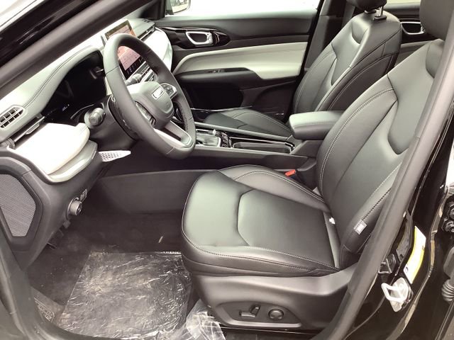 New 2026 Jeep Compass Limited w/ Sun, Sound & Navigation Group AWD/4WD image 9