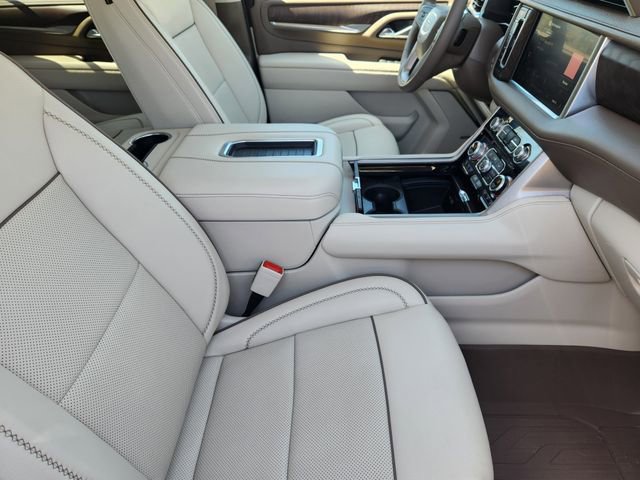 Used 2024 GMC Yukon XL Denali w/ LPO, Floor Liner Package AWD/4WD image 14