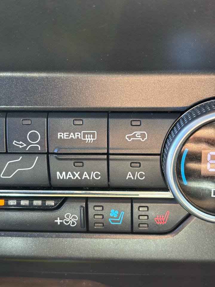 Used 2019 Ford Expedition Platinum AWD/4WD image 31