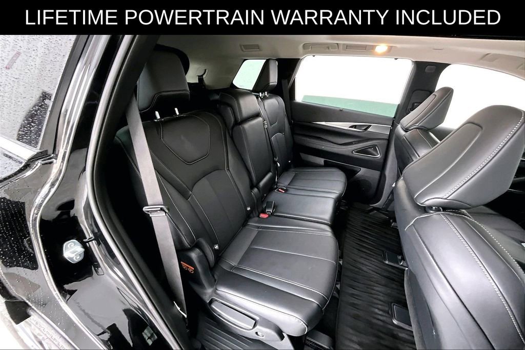 Certified 2026 INFINITI QX60 Luxe w/ Family Package FWD image 35