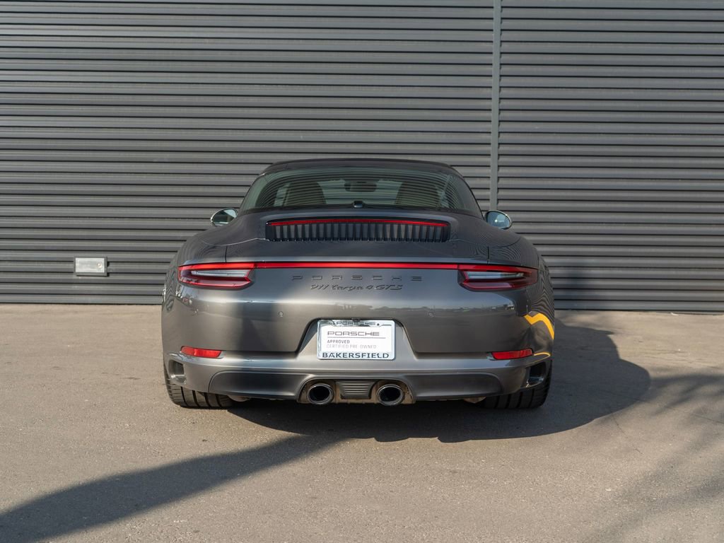 Used 2017 Porsche 911 Targa 4 GTS image 10
