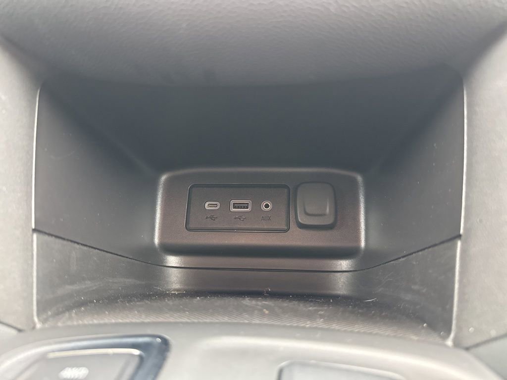 Used 2024 Chevrolet Equinox LT image 16