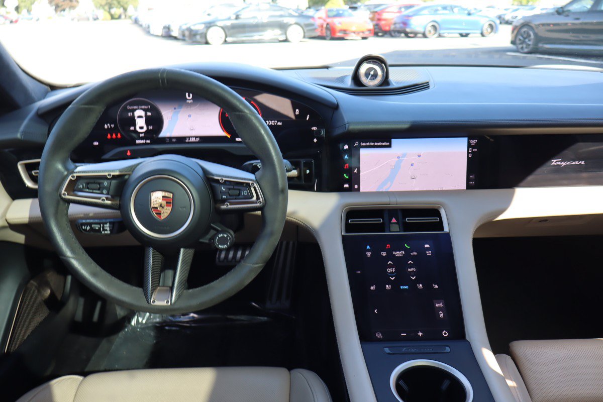 Used 2022 Porsche Taycan Turbo S AWD/4WD image 15