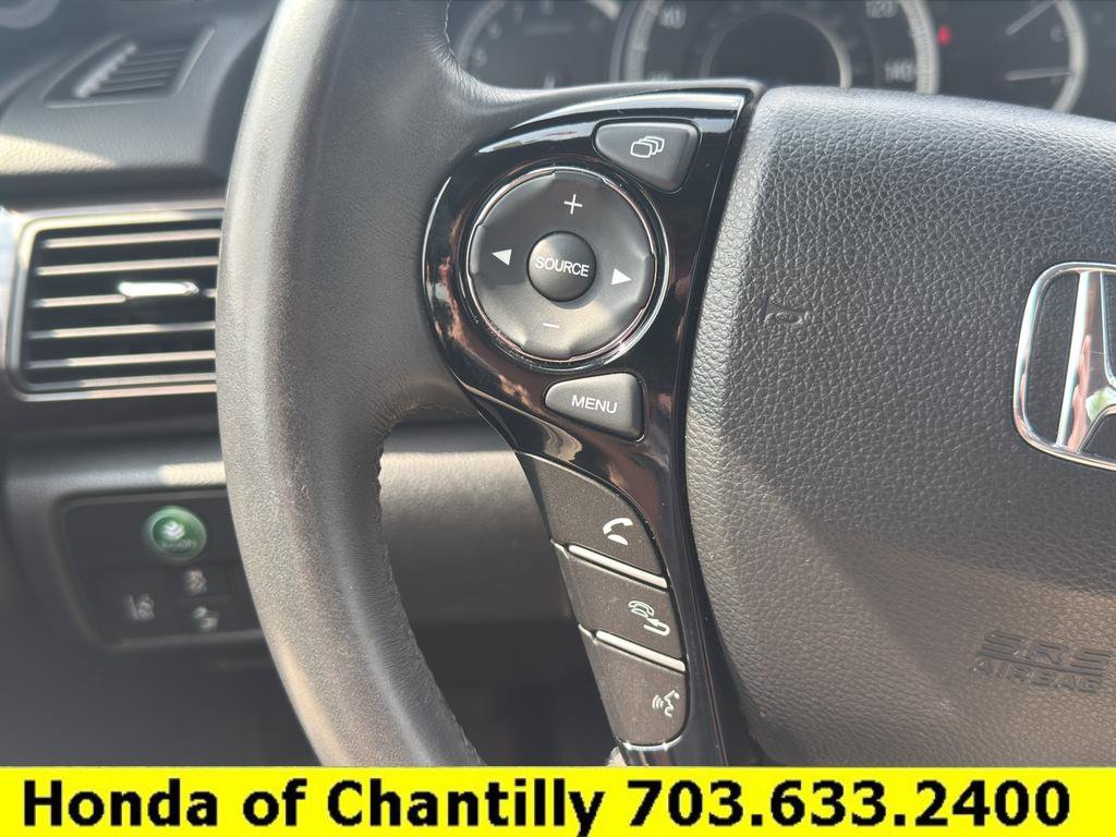 Used 2017 Honda Accord EX-L image 12
