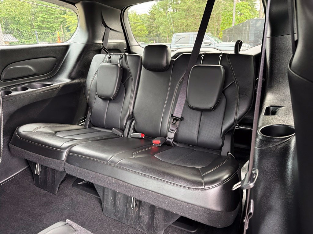 Used 2025 Chrysler Pacifica Select FWD image 19