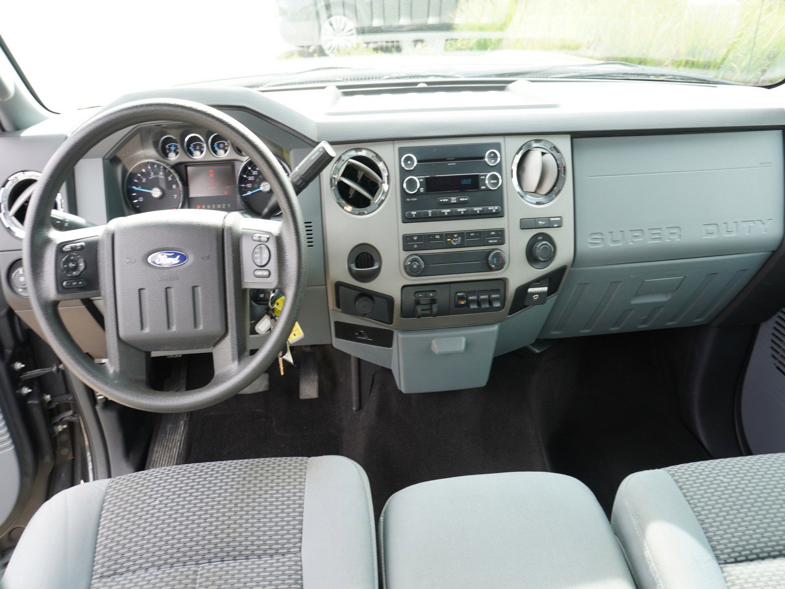 Used 2016 Ford F250 XLT w/ XLT Value Package image 2